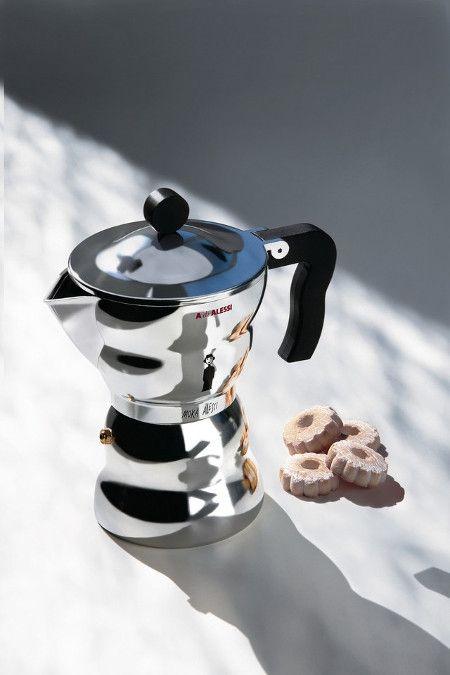 Bialetti Moka Express Espresso Maker - 6 Cup - Spoons N Spice