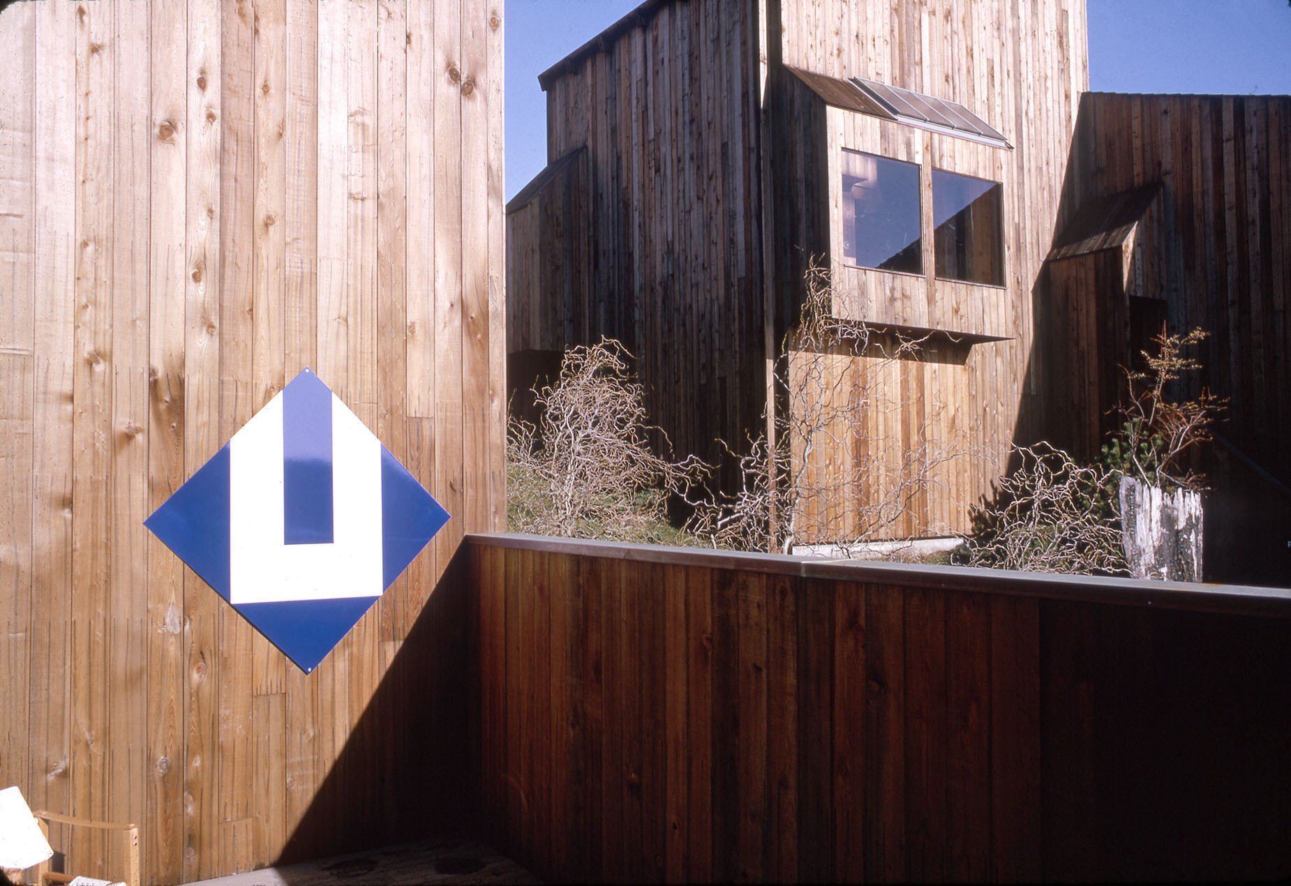 Barbara Stauffacher Solomon - SuperSigns