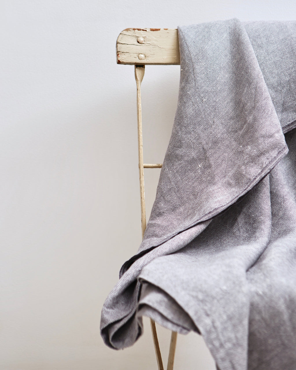 Fog Linen, Japanese Linen Chambray Throw Blankets, Grey- Placewares