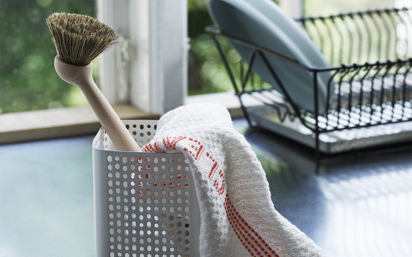 Normann Copenhagen, Washing Up Brush, Beechwood, - Placewares