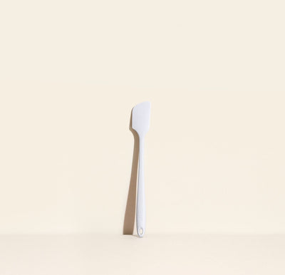 GIR: Get It Right, Food-Safe, Scratch-Proof, Professional-Grade Silicone Spatulas, Studio White / Small Skinny- Placewares