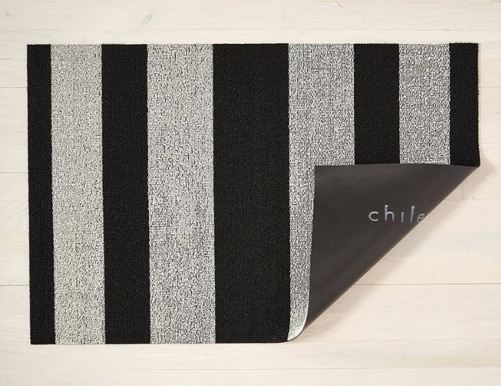 Chilewich, Bold Stripe Indoor/Outdoor Shag Utility Mats, Black/White (24" x 36")- Placewares