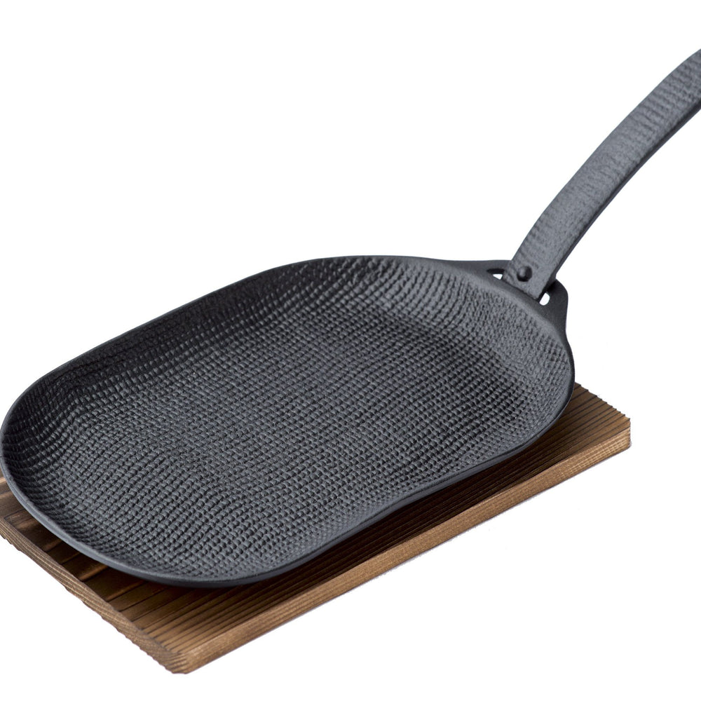 Oigen Foundry, Yaki Yaki Pocchari Cast Iron Grill, - Placewares