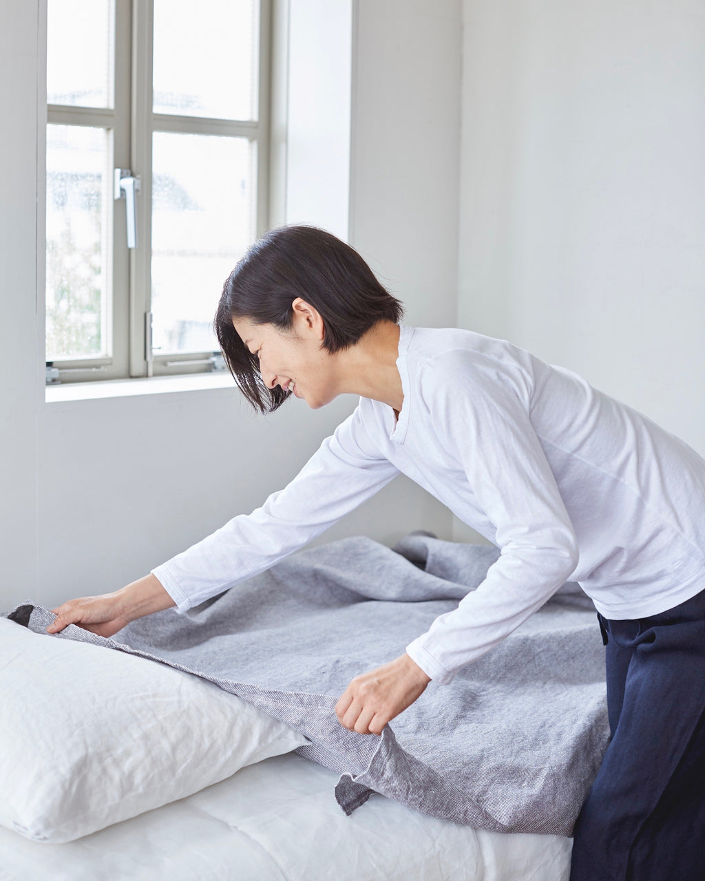 Fog Linen, Japanese Linen Chambray Throw Blankets, - Placewares
