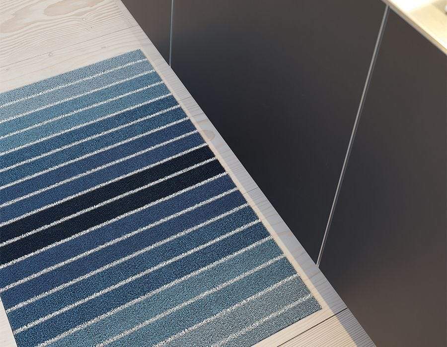 Chilewich, Block Stripe Indoor/Outdoor Shag Floor Mats, - Placewares